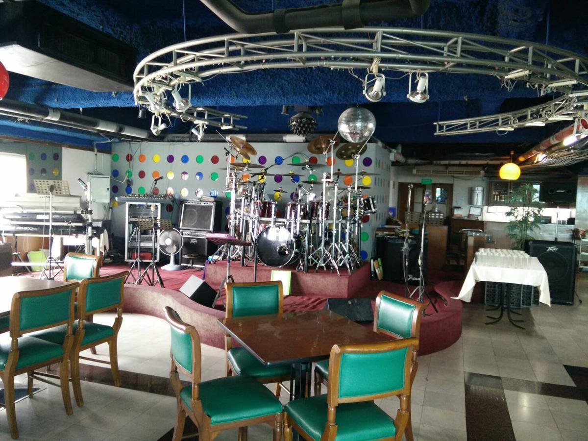 Friday Hotel Uttaradit Exterior photo